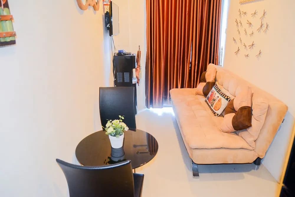Spacious 2BR GP Plaza Apartment - photo 1