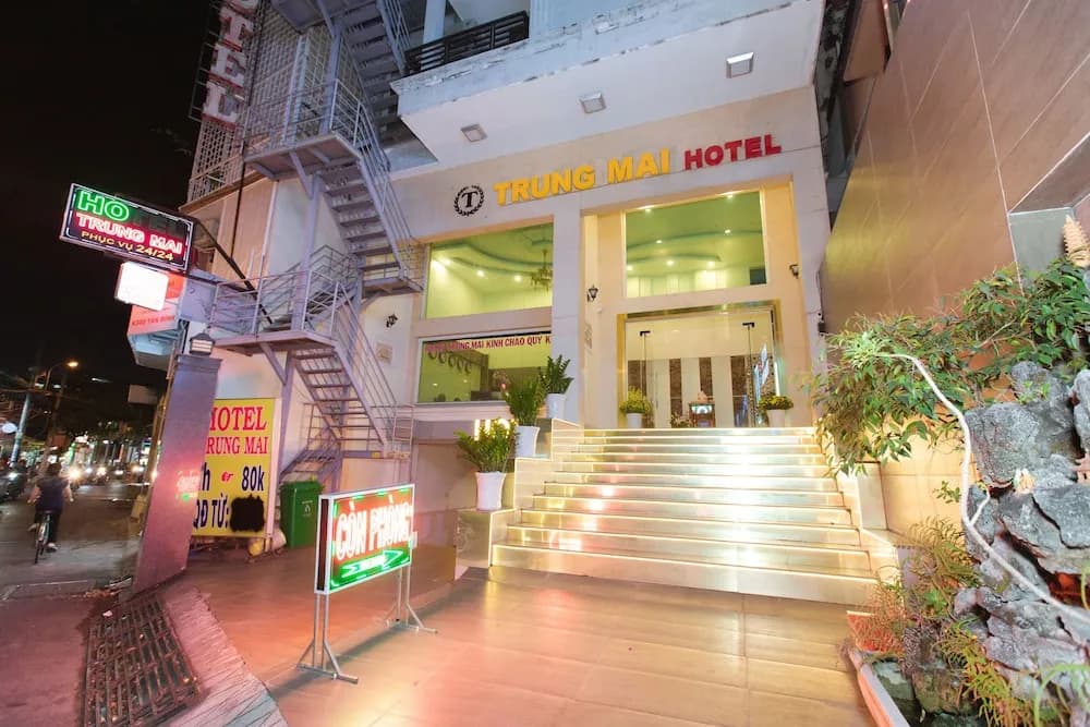 OYO 1175 Trung Mai Hotel - main photo
