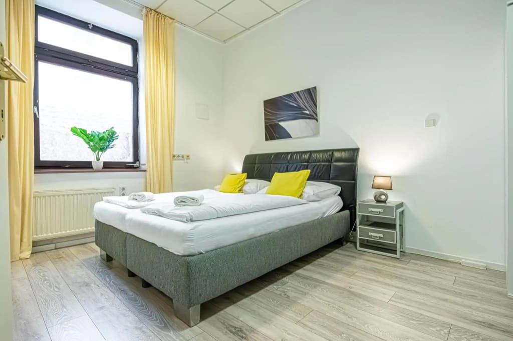 Modern Apartment suitable for Longstays - photo 11
