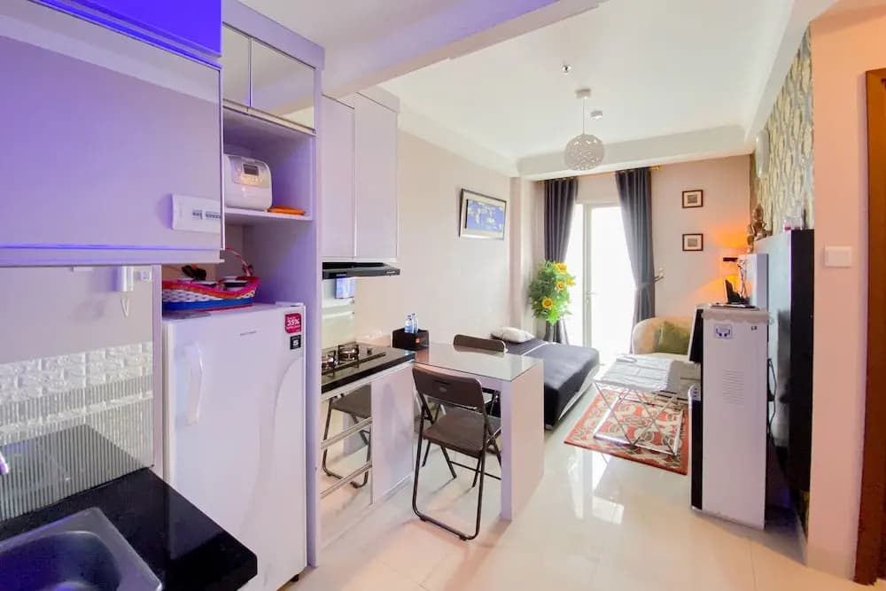 Homey And Warm 2Br At Signature Park Grande Apartment - photo 15