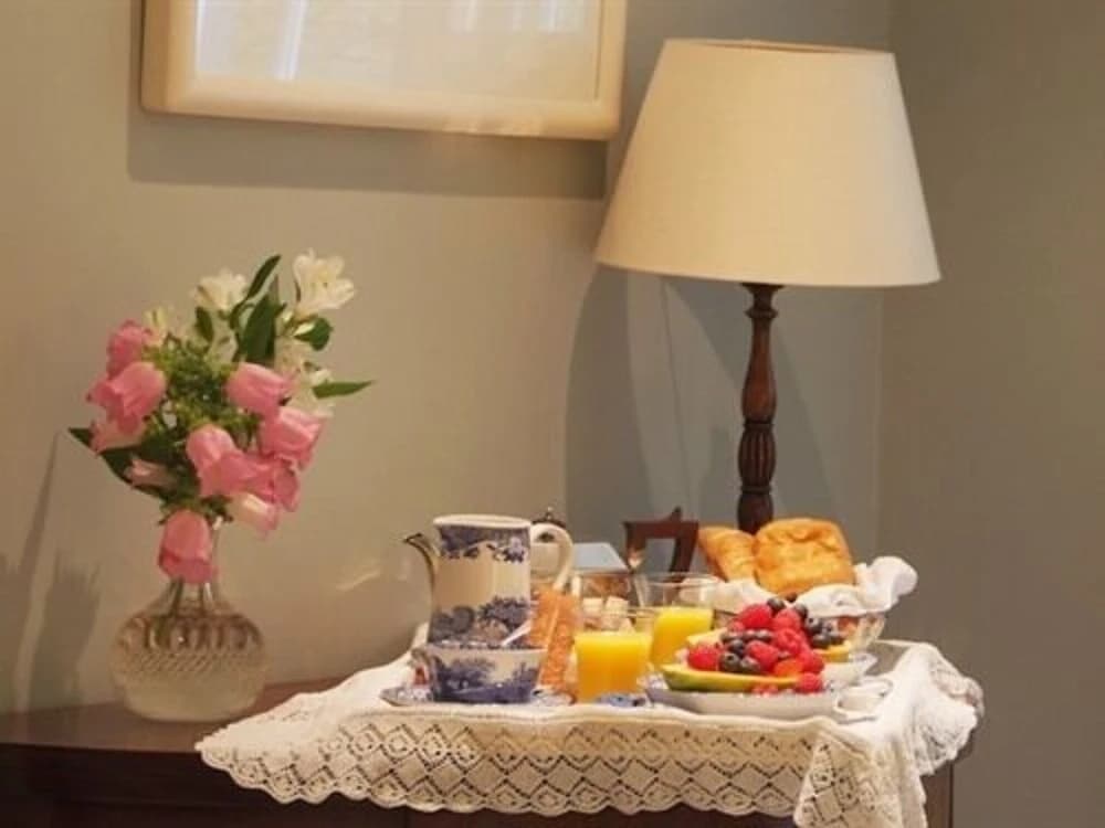 The Guest Room - photo 7