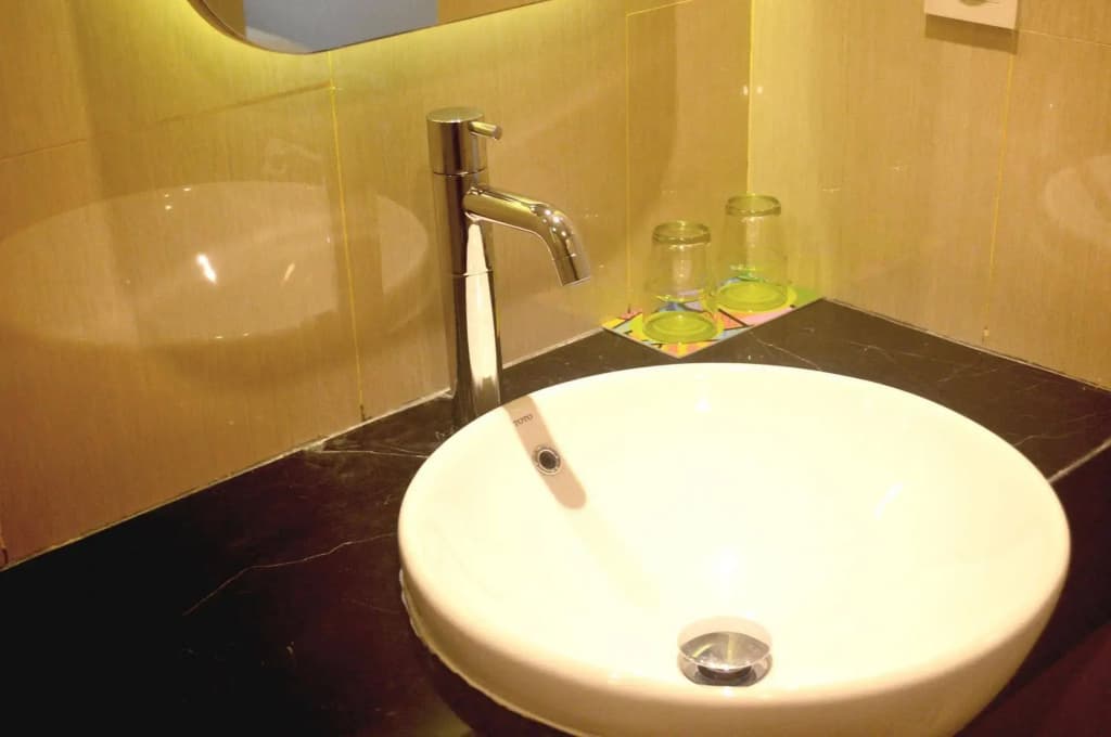 MaxOne Signature Glodok Jakarta - photo 8