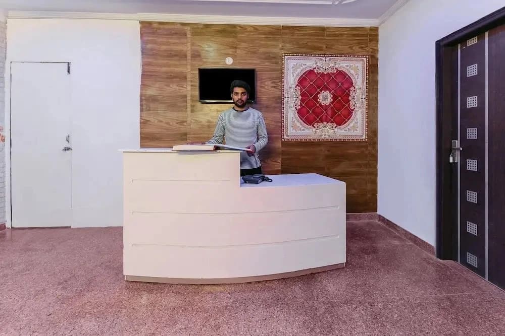 OYO Flagship 30504 P.R Residency - photo 10