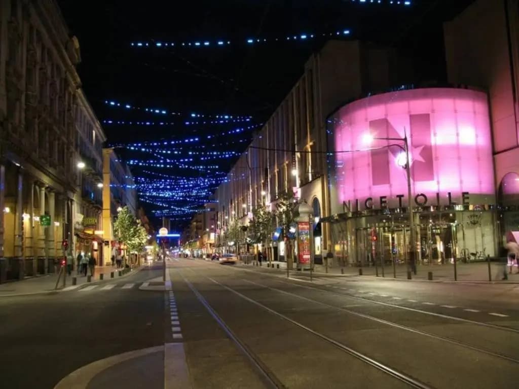 F2 Terrasse, Moderne, Hyper Centre, Clim, Ascenseur - photo 11