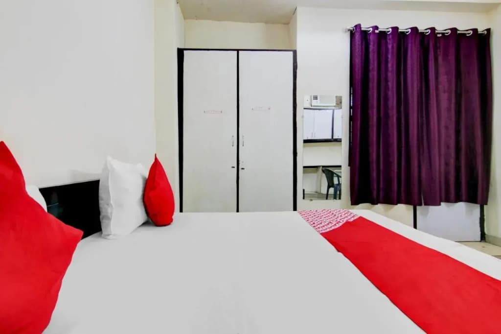 OYO Flagship 80561 Hansa Residency - photo 6