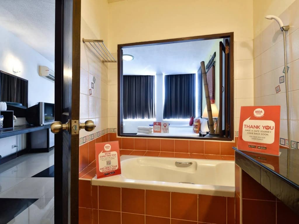 Nida Rooms Lavendar Moon Old Phuket - photo 8