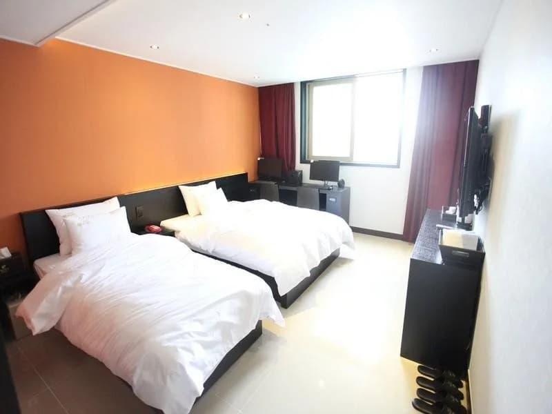 Hotel Rainbow 2 - photo 6