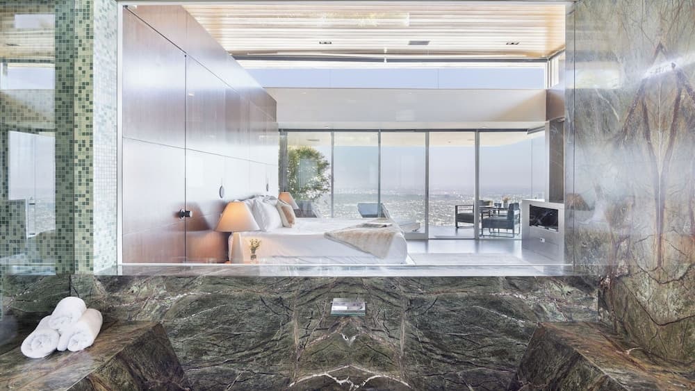 Hollywood Overlook by Avantstay Private Pool + Hot Tub Panoramic Views - photo 31