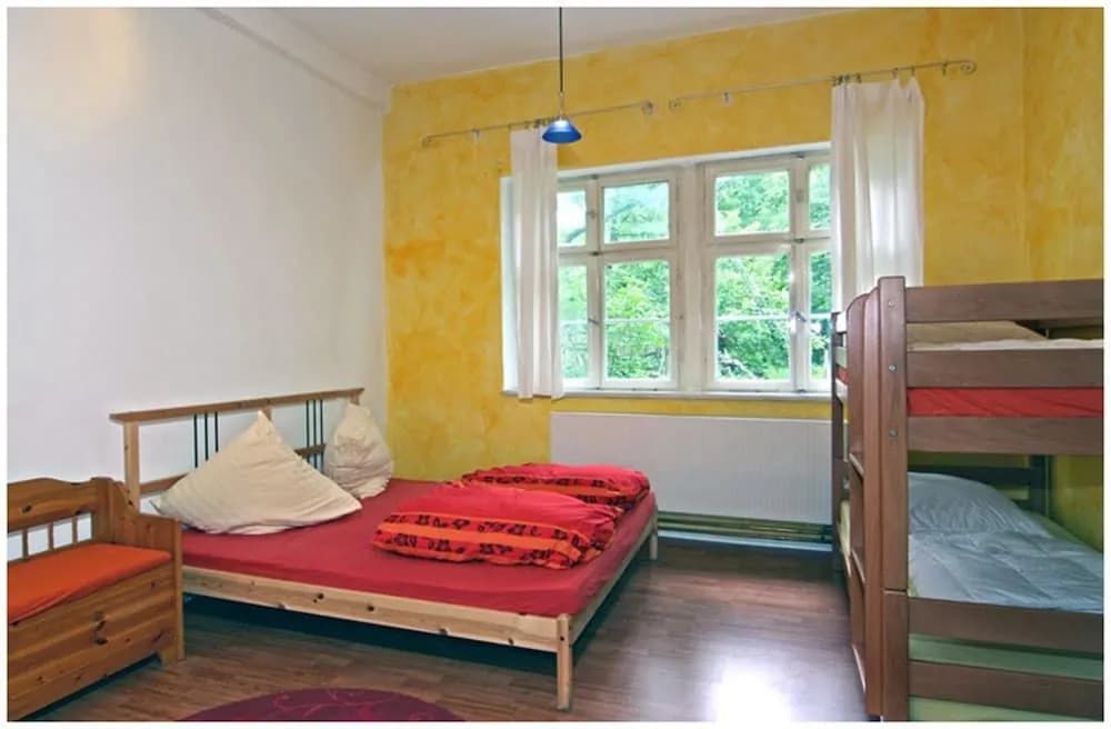 JETpak ECOLODGE - Hostel - photo 3