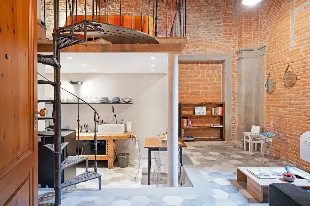 Florence Oltrarno Duplex Apartment - photo 2