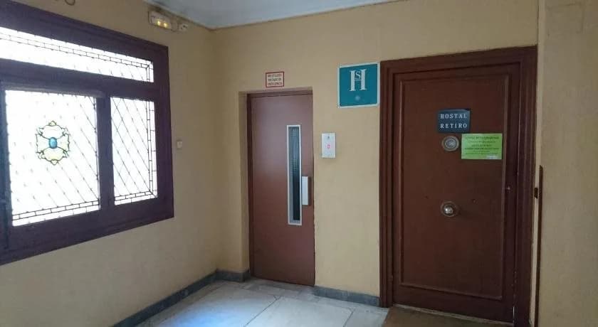 Hostal Retiro - photo 9