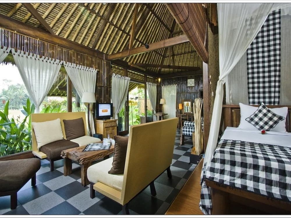 Villa Kunang Kunang - photo 1