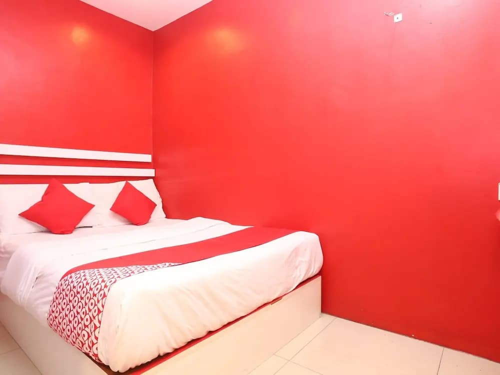 My New Home Hotel by OYO Rooms - photo 3