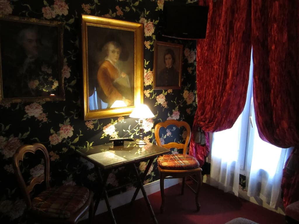 Hotel De Nice - photo 2