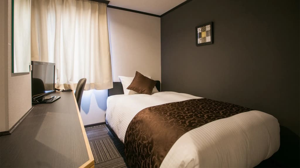 Empire Hotel Osaka - photo 3
