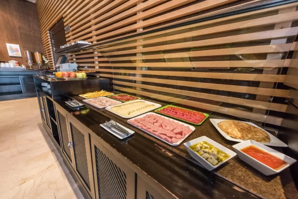 Hotel Mercader - photo 14