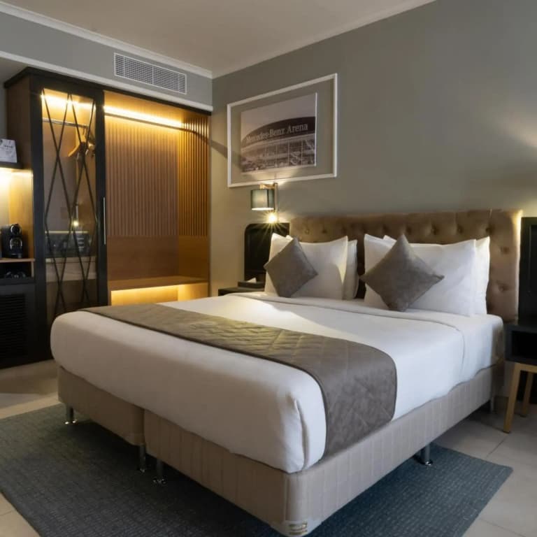 President Hotel - photo 33