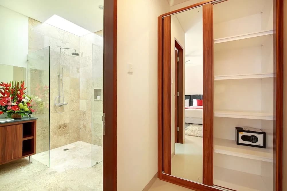 Lucia Villa Seminyak - photo 6