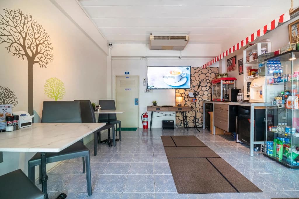 Aromdee Apartment - photo 12