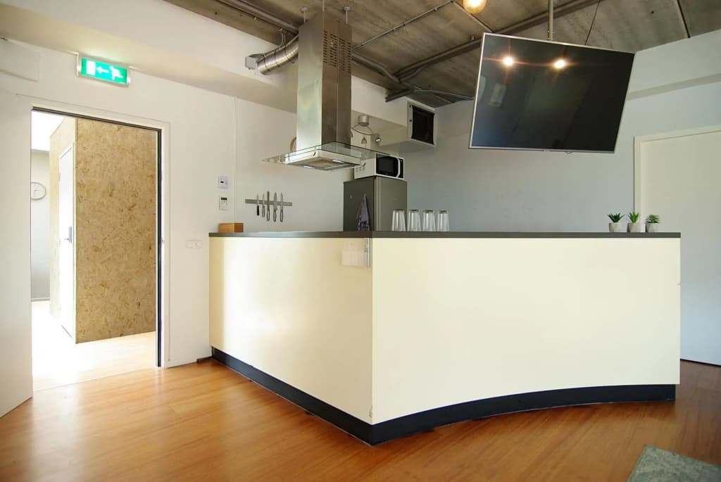 Stunning apartments close to Amstel river - photo 17