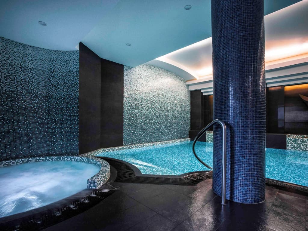 Quay West Suites Melbourne - photo 17