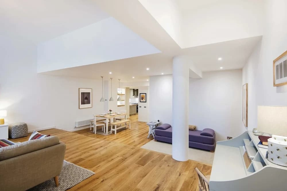 The Earl's Court Square Garden Apartment - ALBS - photo 21
