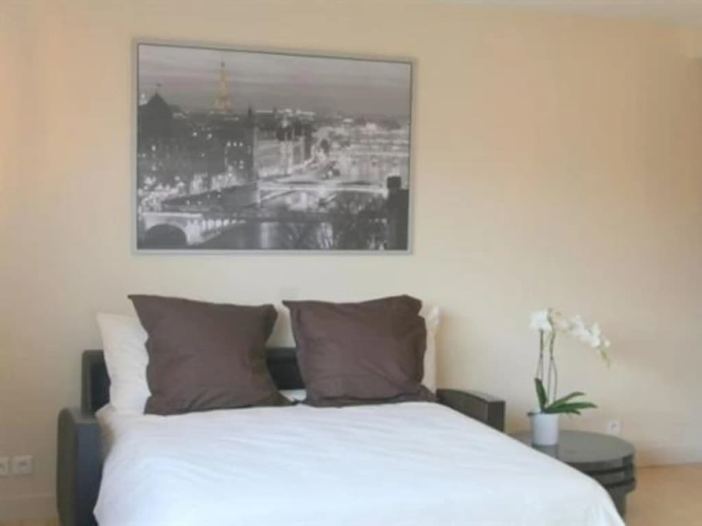 Short Stay Paris Apartments - photo 2
