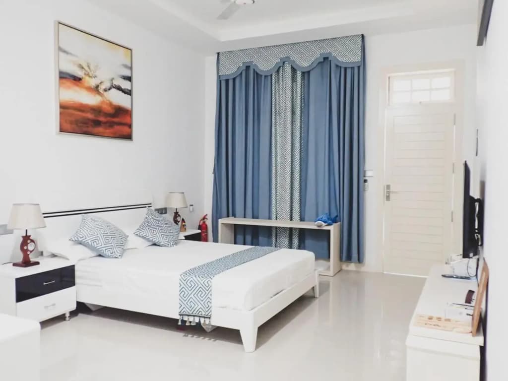 Fiyala Homestay - photo 2