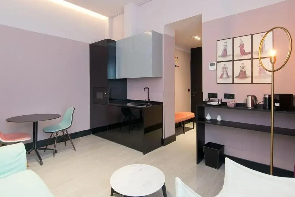 Amor de Dios 17 Luxury Suites - photo 4