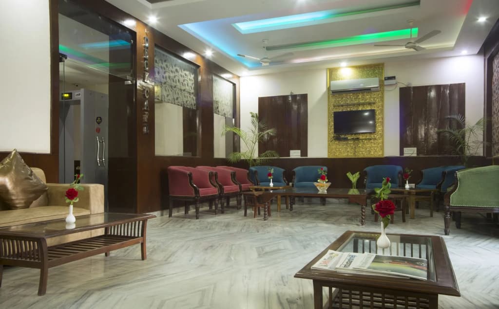 Airport Hotel Olive & Blue - photo 13
