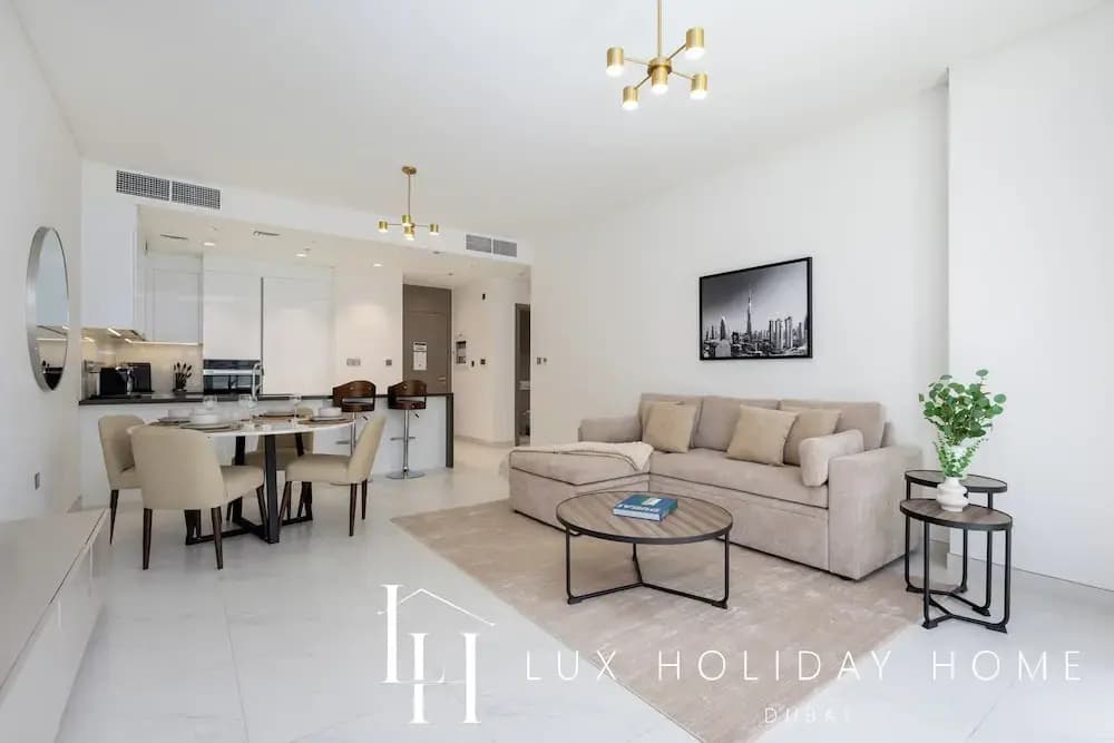 LUX | 2BR Lagoon View – District One, 10–15 min Burj Khalifa - photo 11