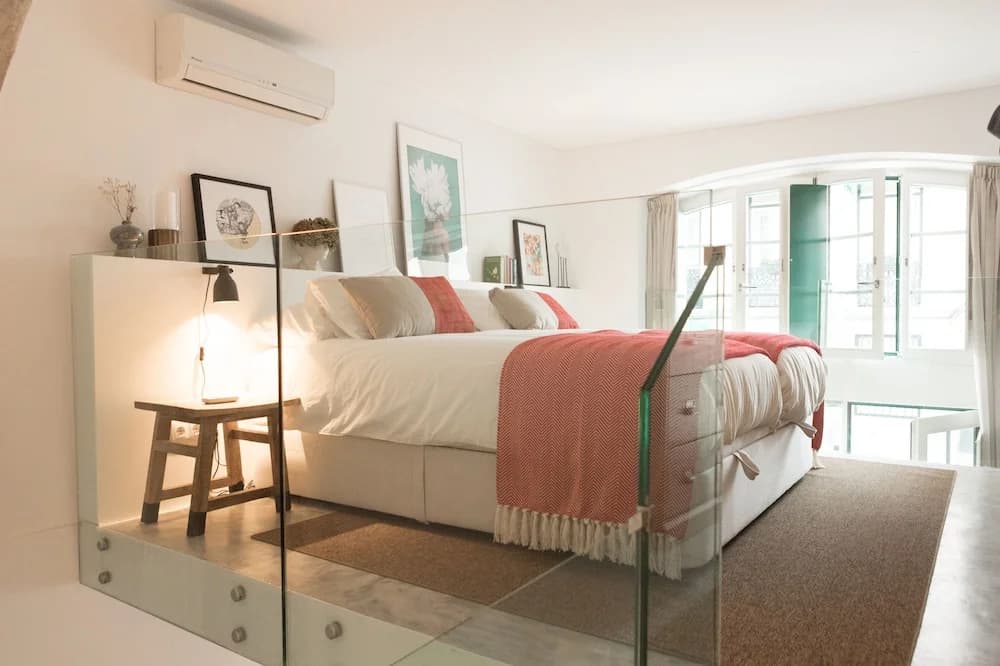 Janelas Verdes Stylish Tailor Made Flat - photo 3