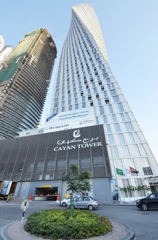 KOH - Cayan Tower - photo 32