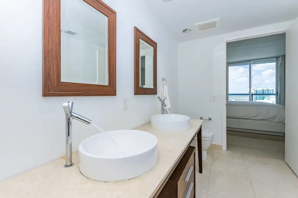 Icon by Design Suites Miami - photo 9