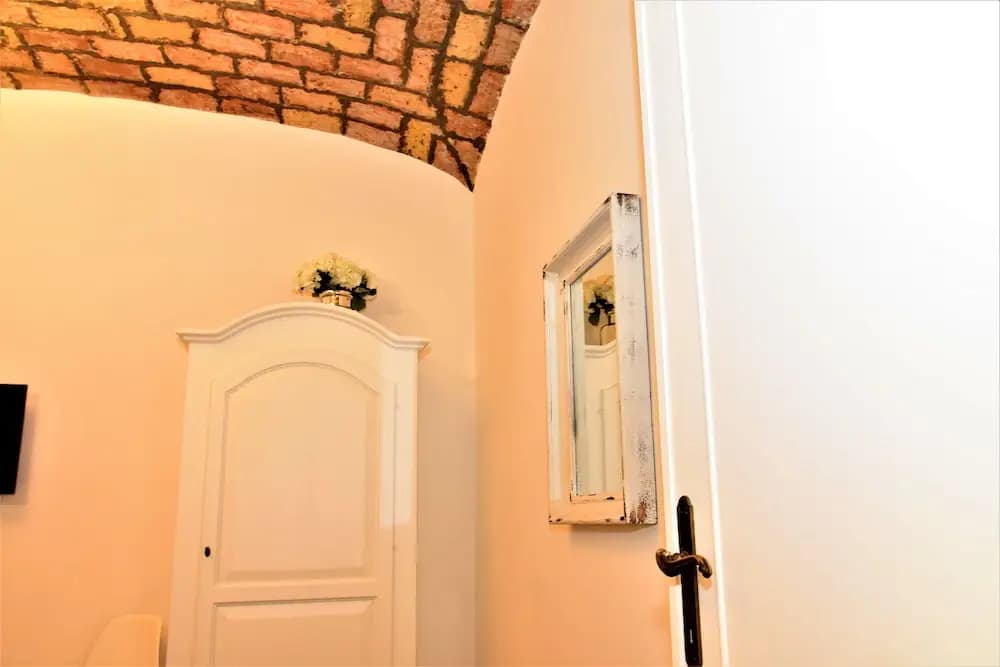 Coliseum Suite - photo 8