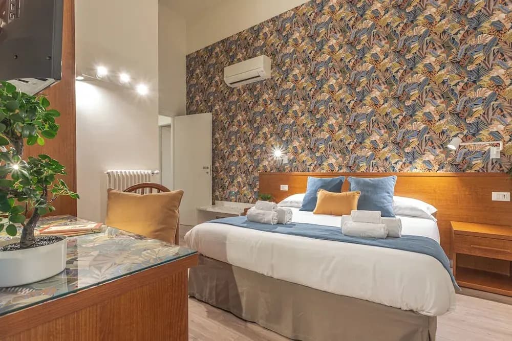 Vittoria Garden Suites - photo 1