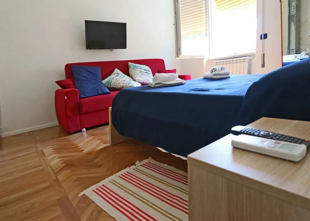 Room in Rome Isole - photo 3