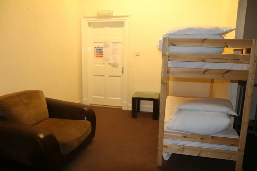 Scottish Apartment - photo 25