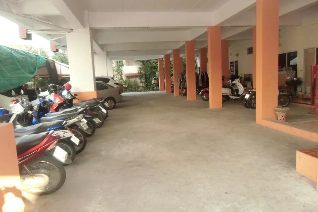 Chanaporn Place - photo 11