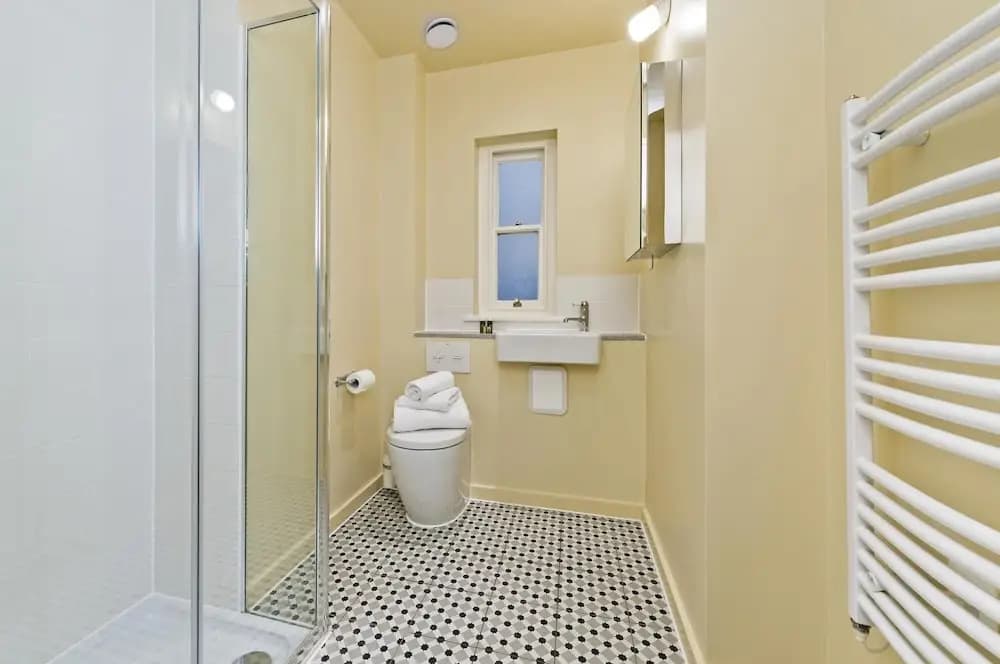Bright Studio in Historic Camden Terrace - photo 8