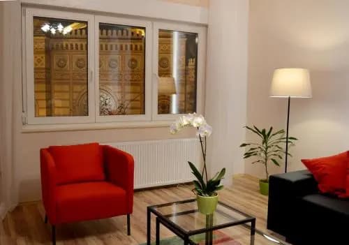 Synagogue Dream Home in The Center - photo 3