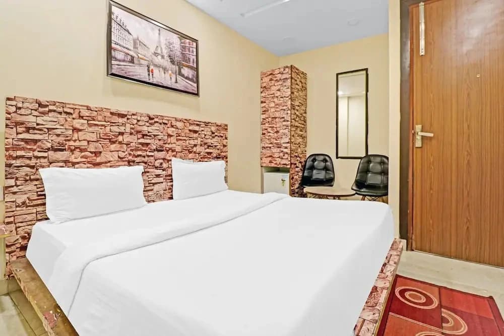 Grand Imperial by OYO Rooms - photo 3