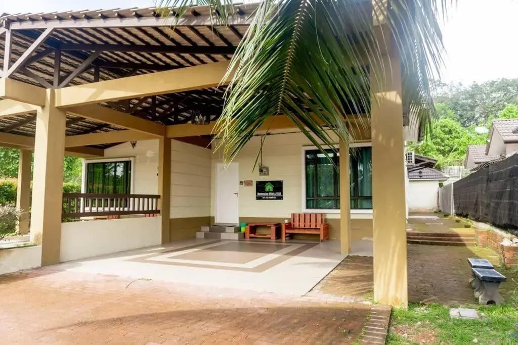 2 Storey Semi-D Homestay Nilai and KLIA, F1 Sepang with Pool - photo 13