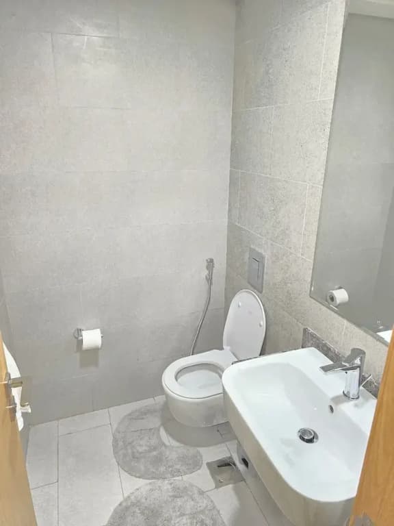 Luxury Boulevard 2Bhk - photo 8