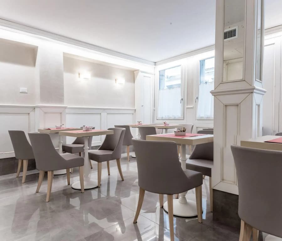Hotel Guerrini - photo 18