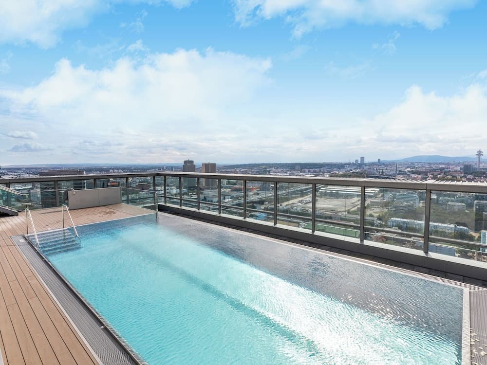 Penthouse Apartment with Rooftop Pool - photo 49