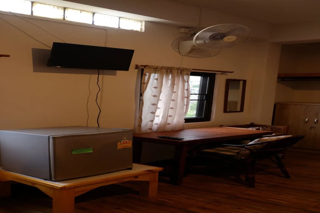 Mountain View Guesthouse - photo 6
