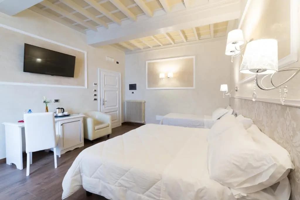 Hotel California - photo 3