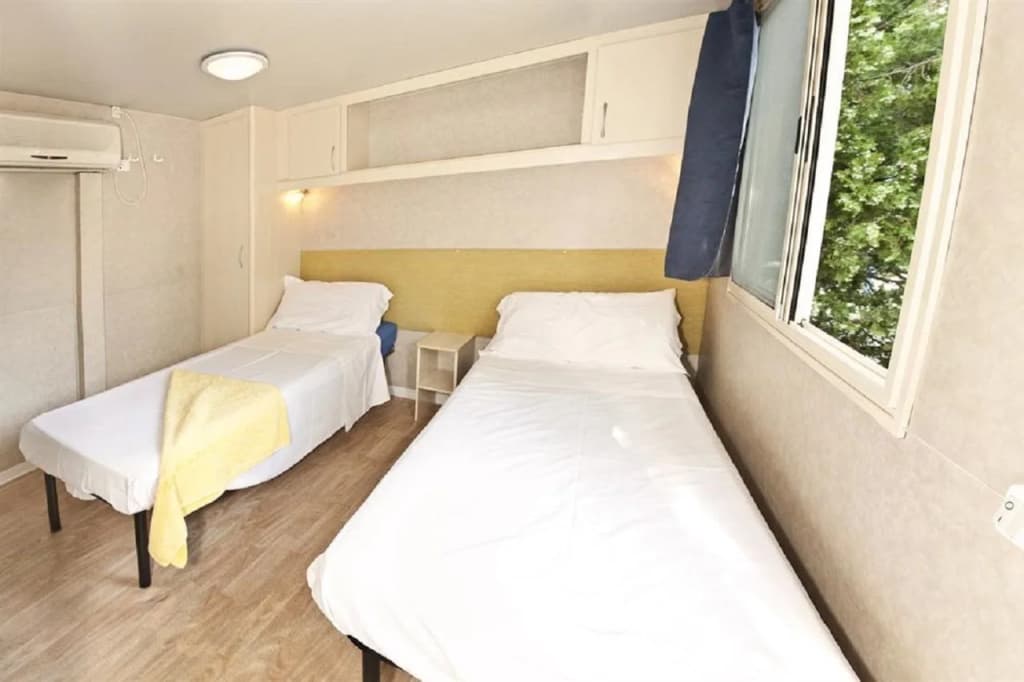 hu Roma Camping In Town - photo 15