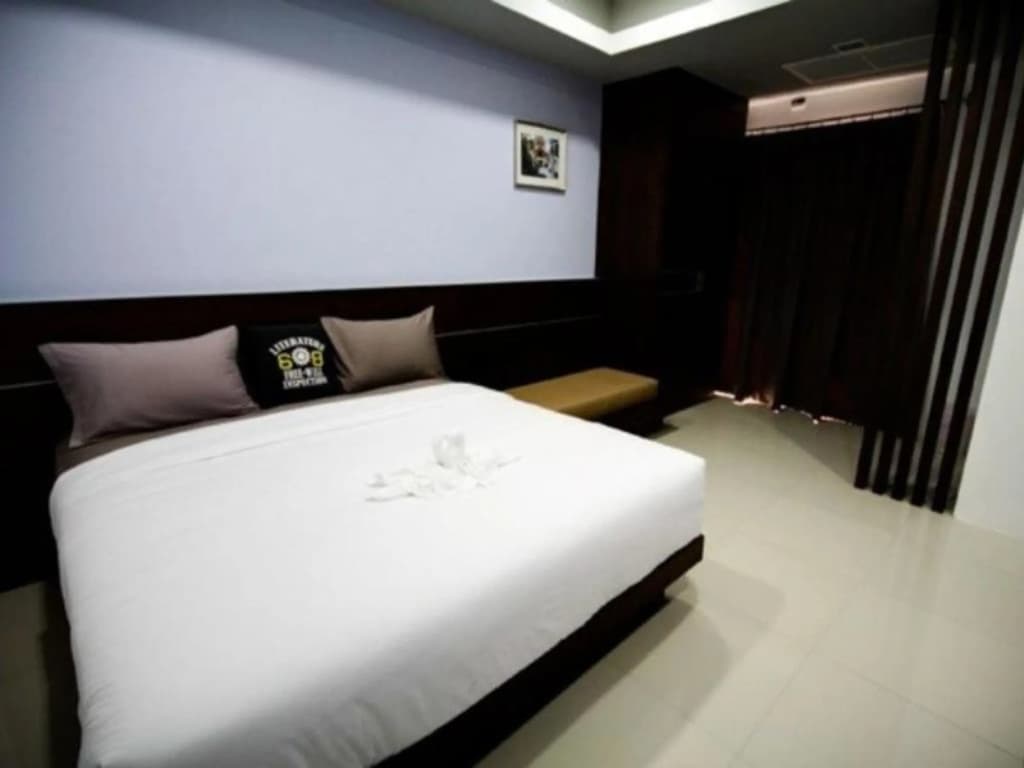 S5 Residence and Cafe - photo 6